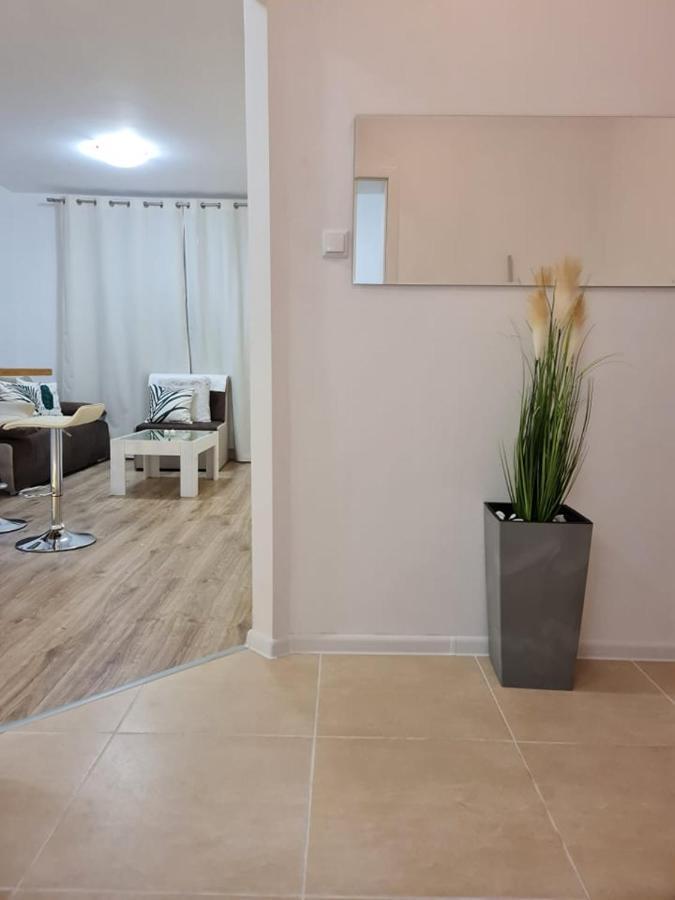 Little Treasure By The Sea Apartment เปาโมเรีย ภายนอก รูปภาพ