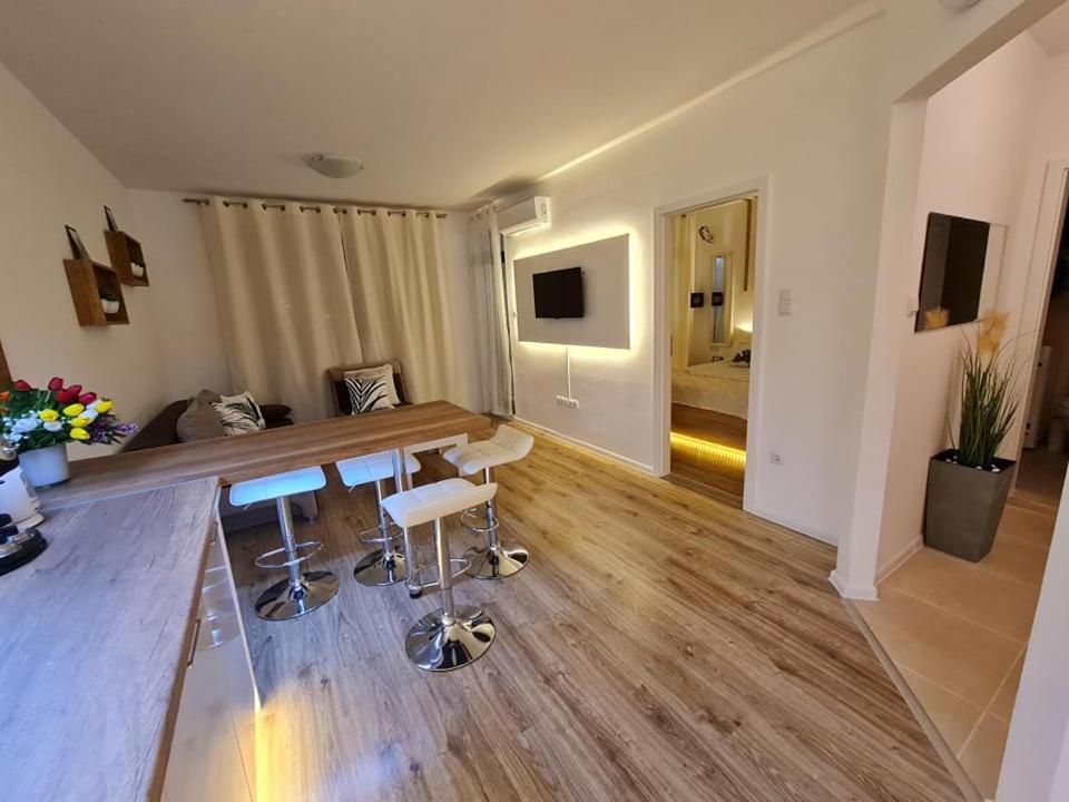 Little Treasure By The Sea Apartment เปาโมเรีย ภายนอก รูปภาพ